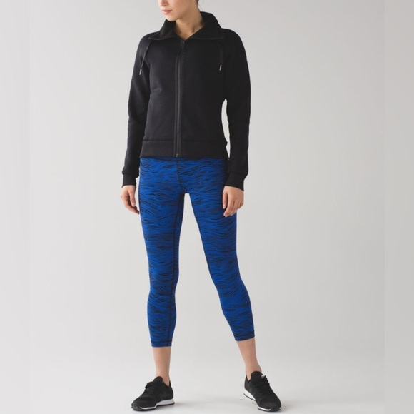Lululemon High Times Pant Full-On Luxtreme Blue Black Zebra 4 - Picture 2 of 14